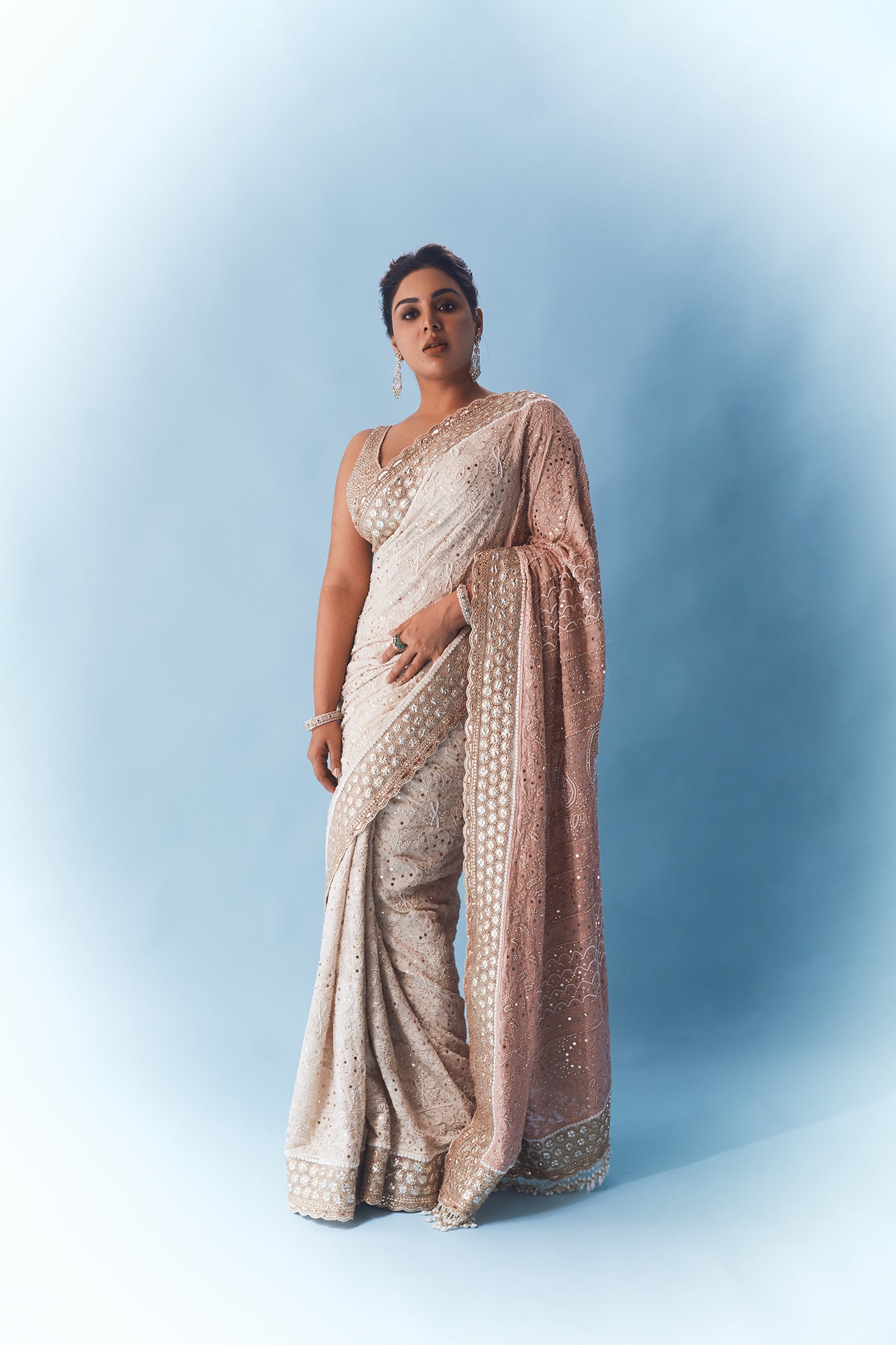 IVORY PINK OMBRE GEORGETTE CHIKANKARI SAREE SET