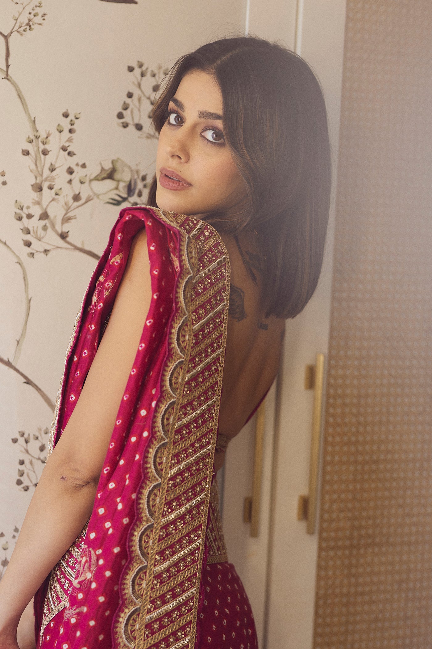 PINK ROSE WORK SAREE SET