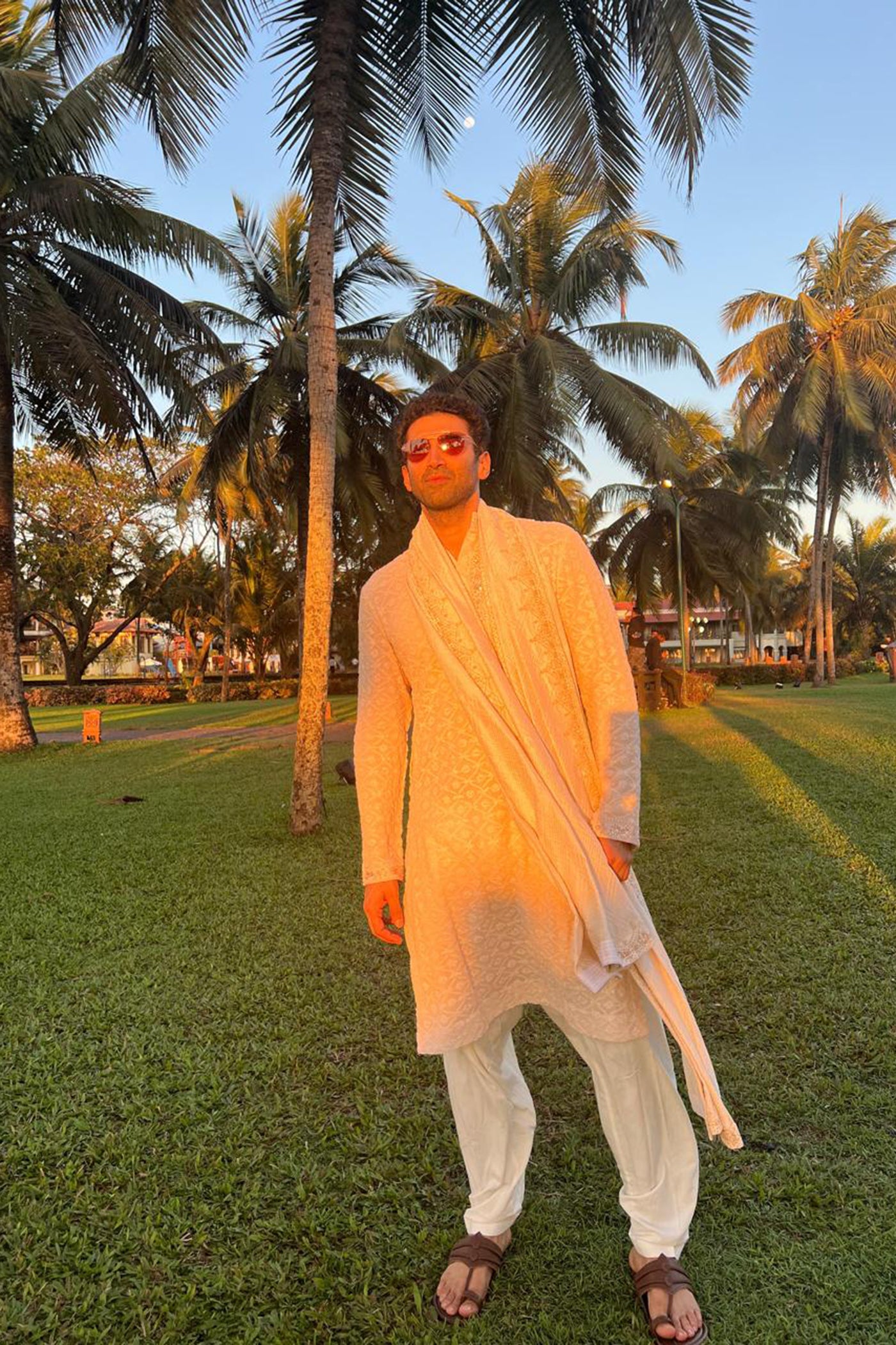 Ivory Chikan Embroidered Kurta Set with Stole