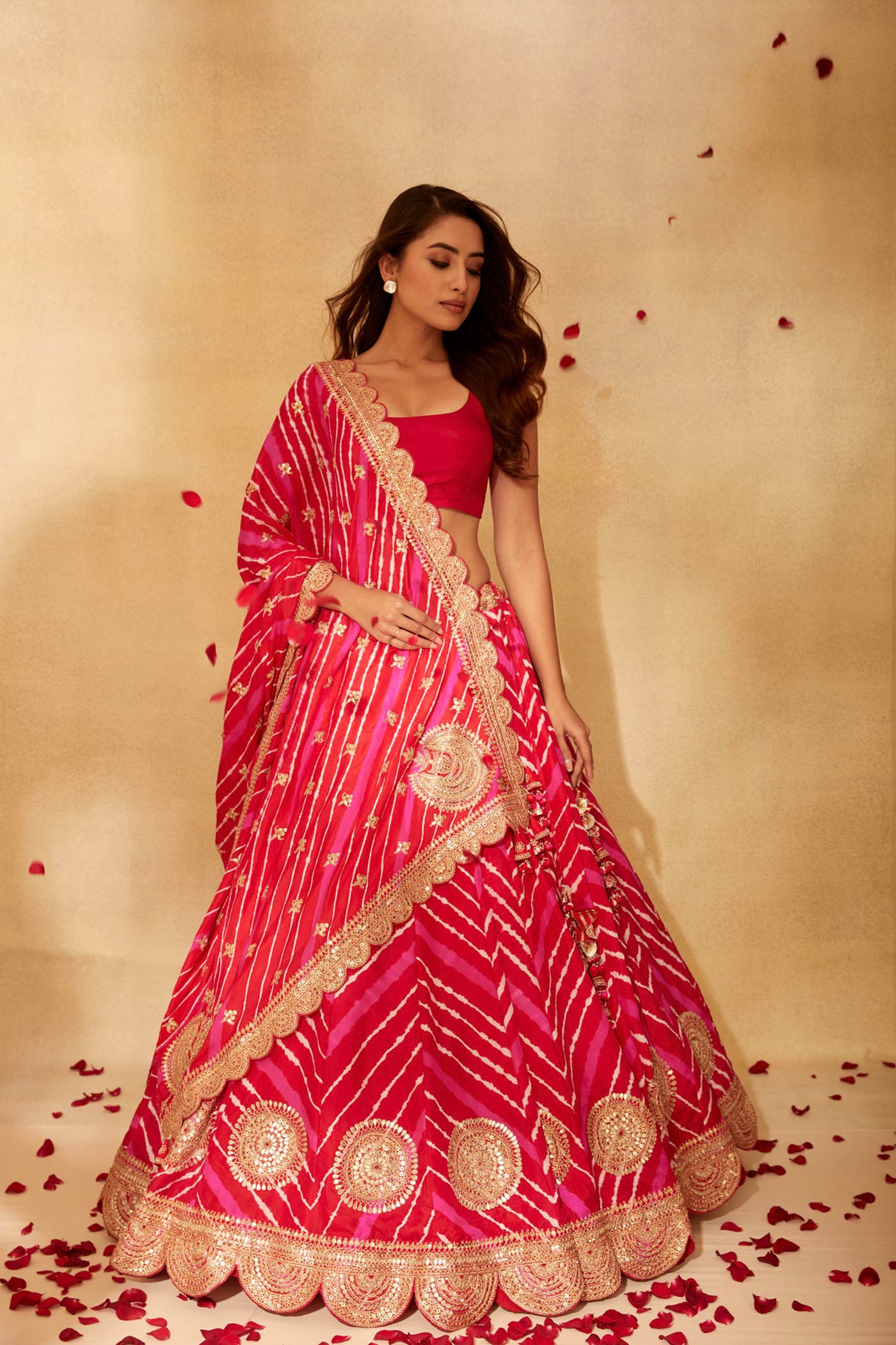 RED LEHERIYA LEHENGA SET