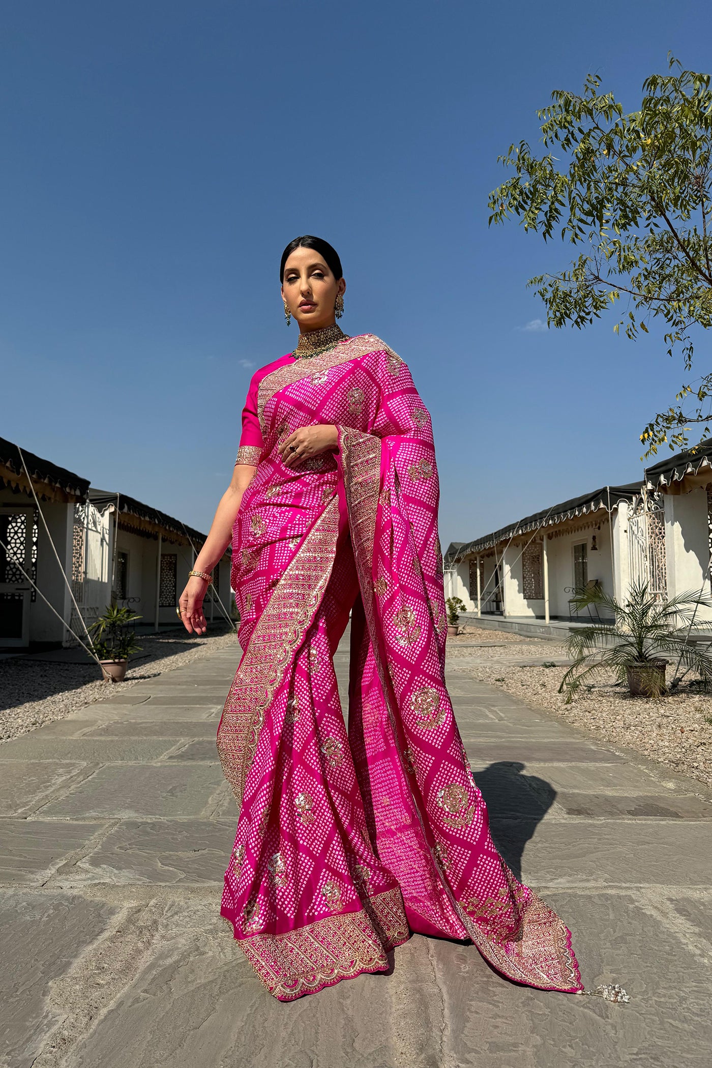 FUSCHIA PINK GAJJI SILK BANDHANI SAREE SET
