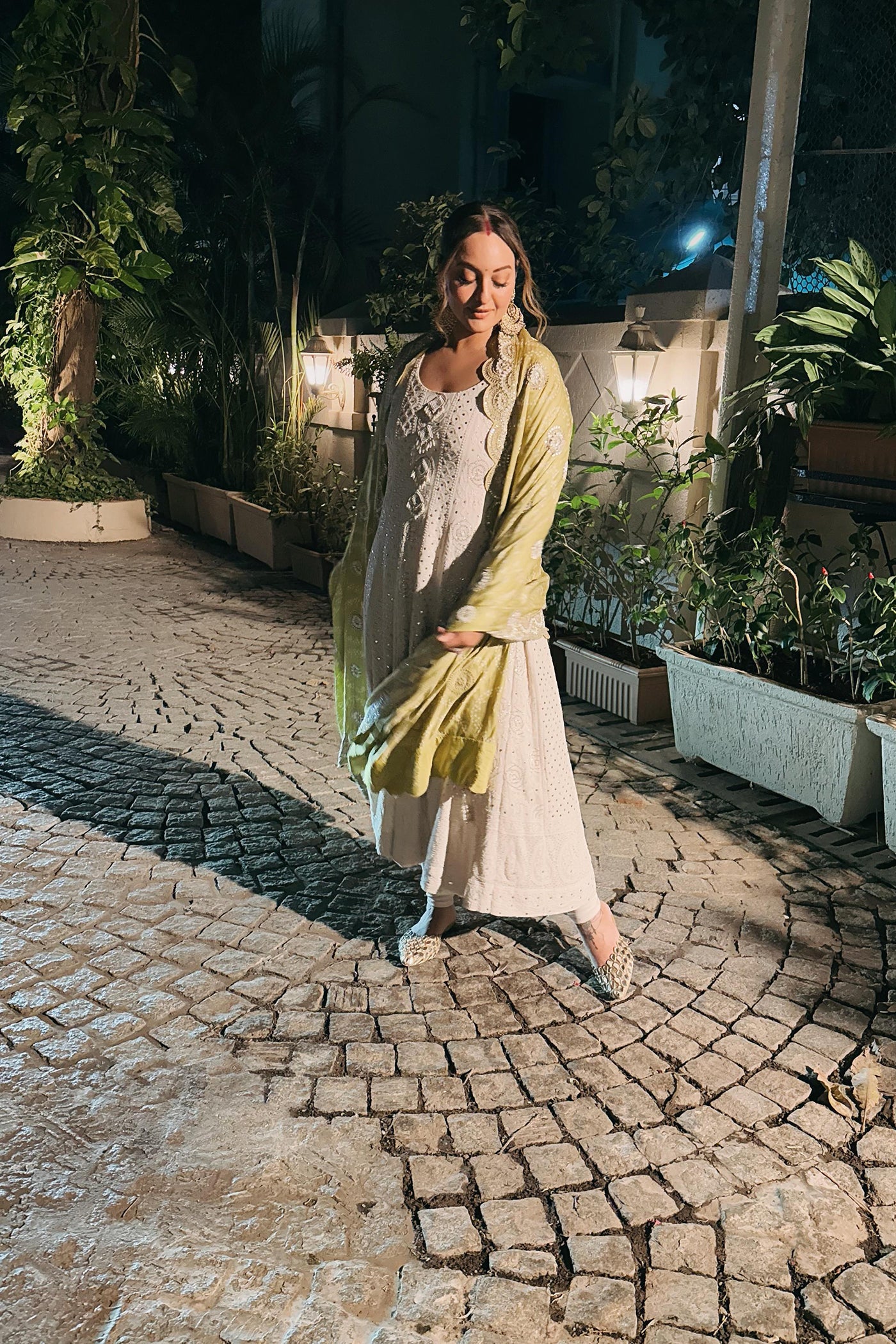 IVORY GEORGETTE CHIKANKARI ROSE MUKAISH ANARKALI SET