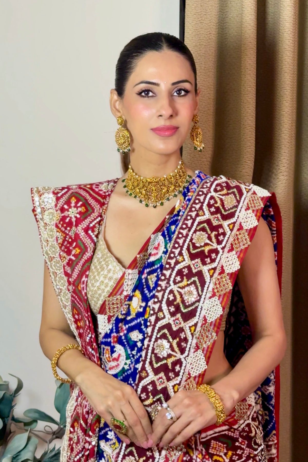 Shruti Khanna In Neelambara Rich Blue Patola Saree