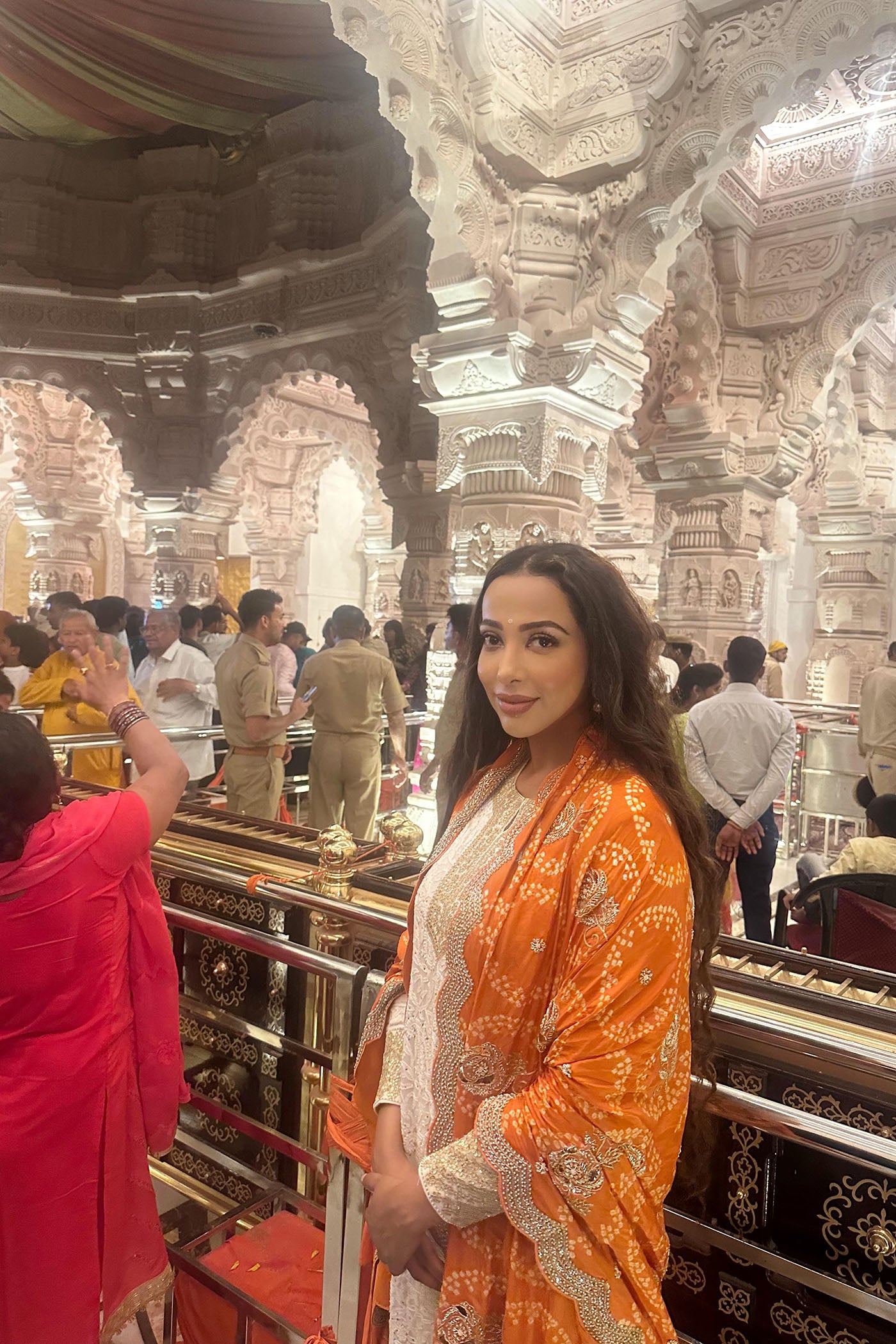 Ivory Georgette Lucknowi Kurta Set