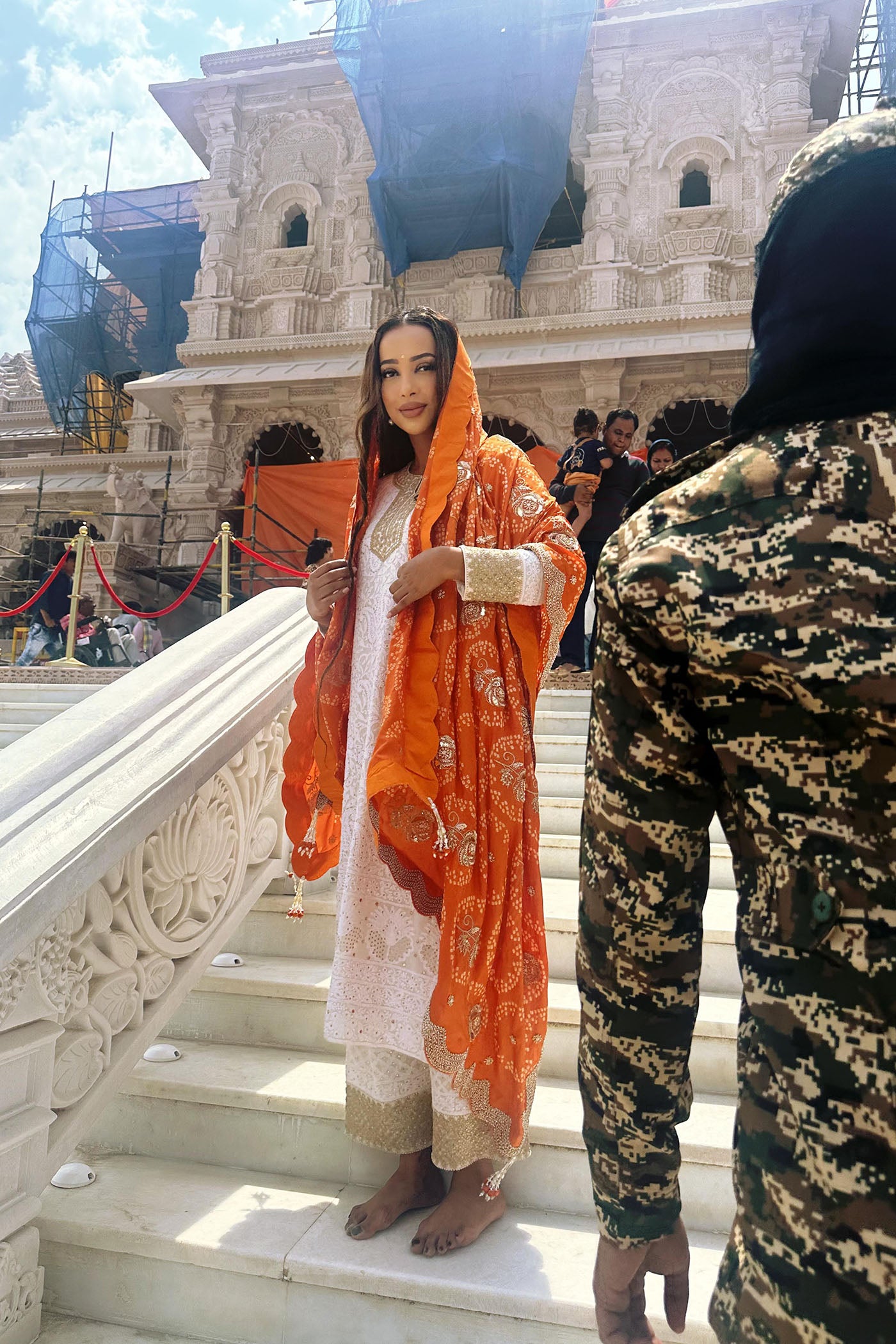 Ivory Georgette Lucknowi Kurta Set