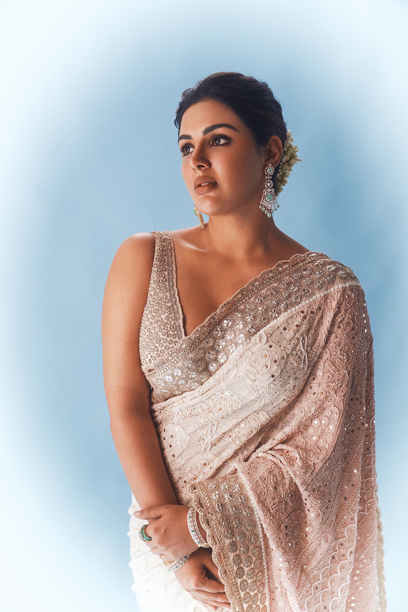 IVORY PINK OMBRE GEORGETTE CHIKANKARI SAREE SET