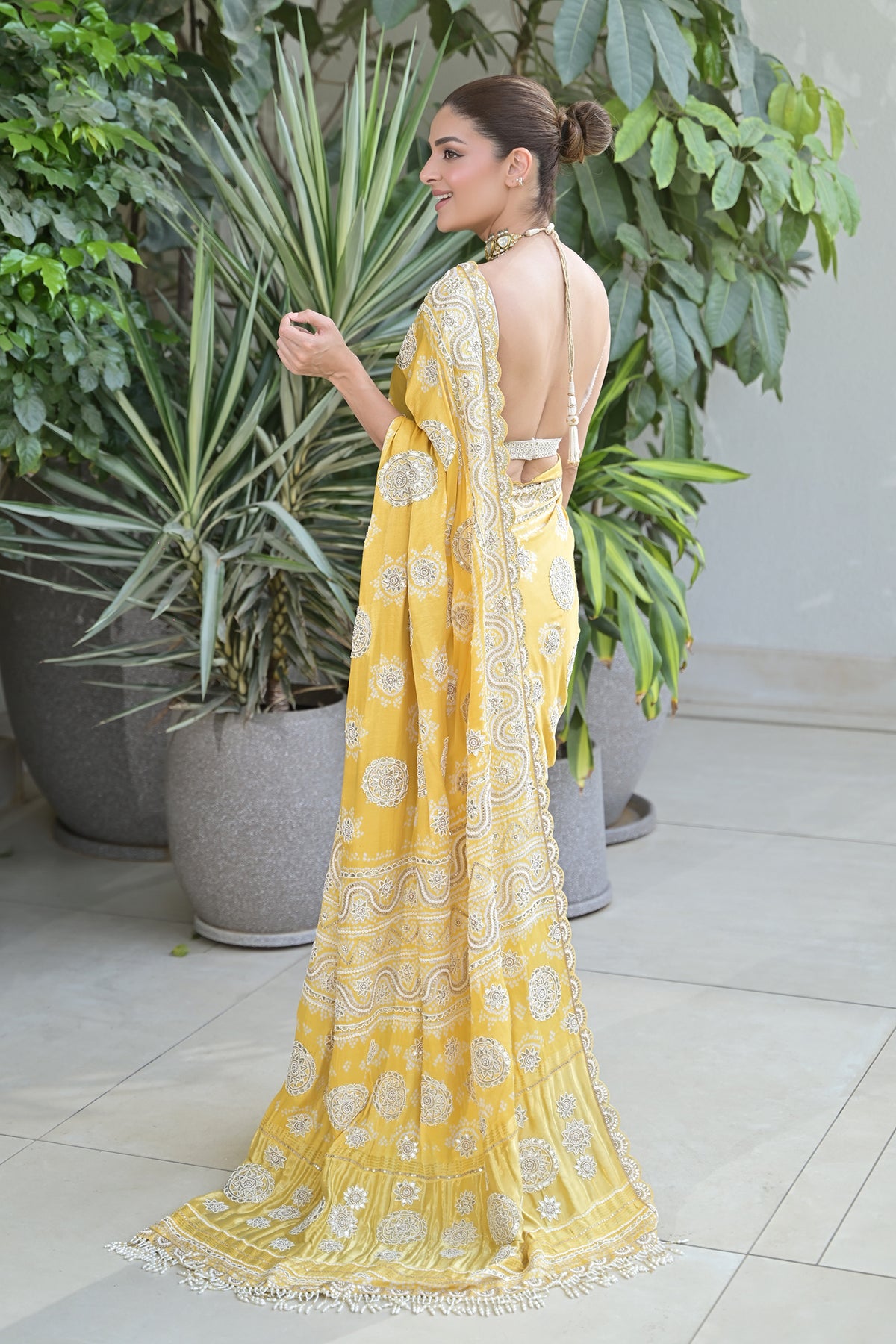 Priyanka Nagar In Yellow Circle Bandhani Saree Set