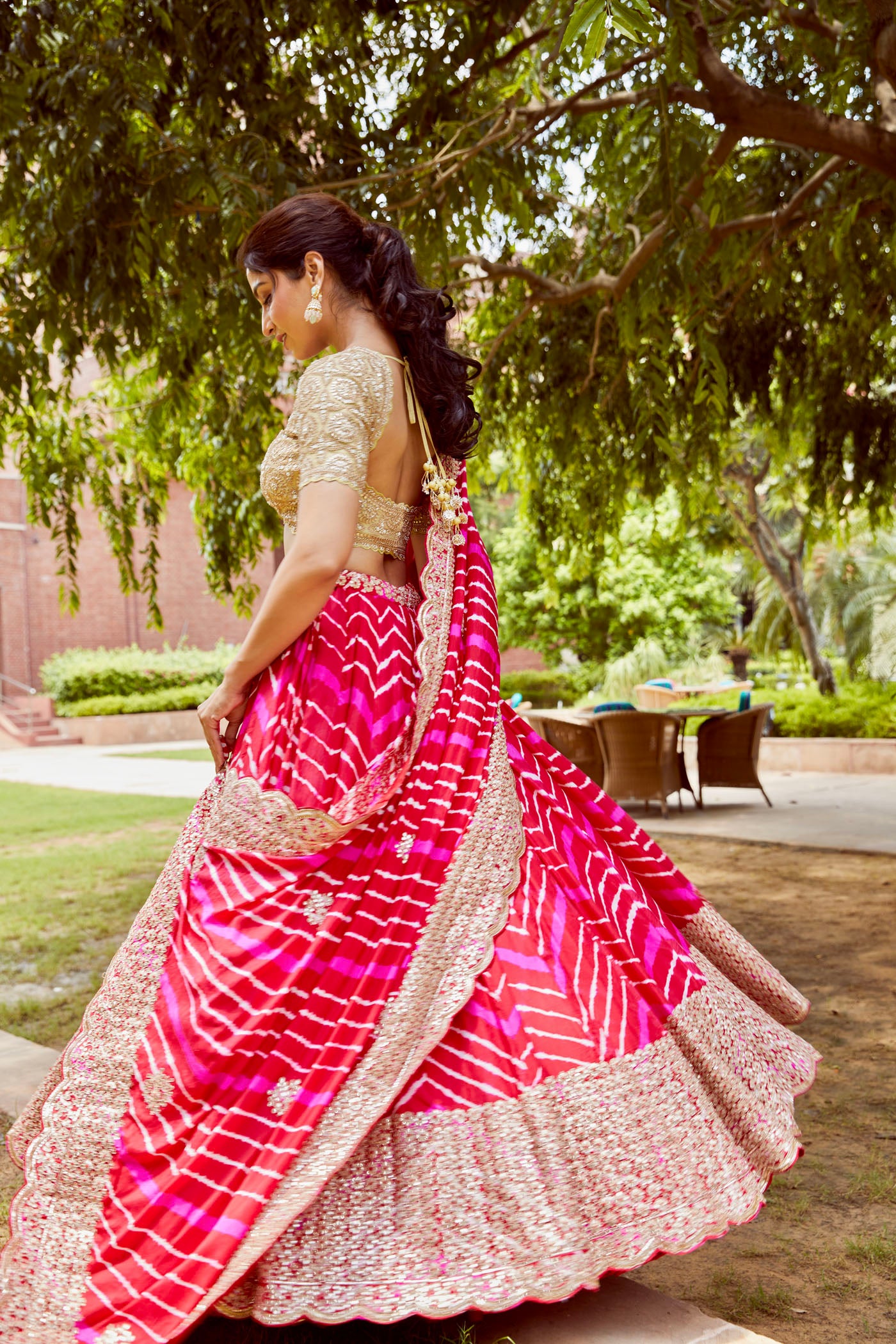 RED-PINK LEHERIYA LEHENGA SET